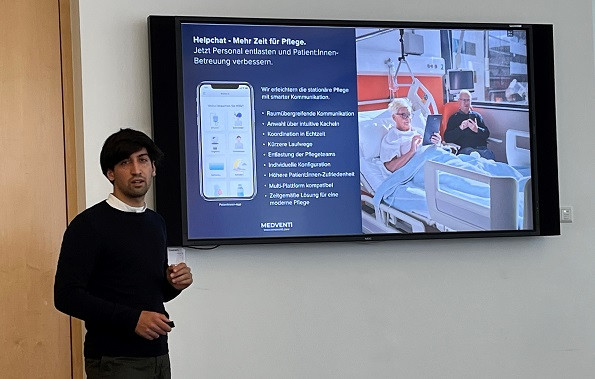 Dr. Nokodian stellt die Medventi GmbH beim Presseauftakt des INNO AWARD 2023 vor.